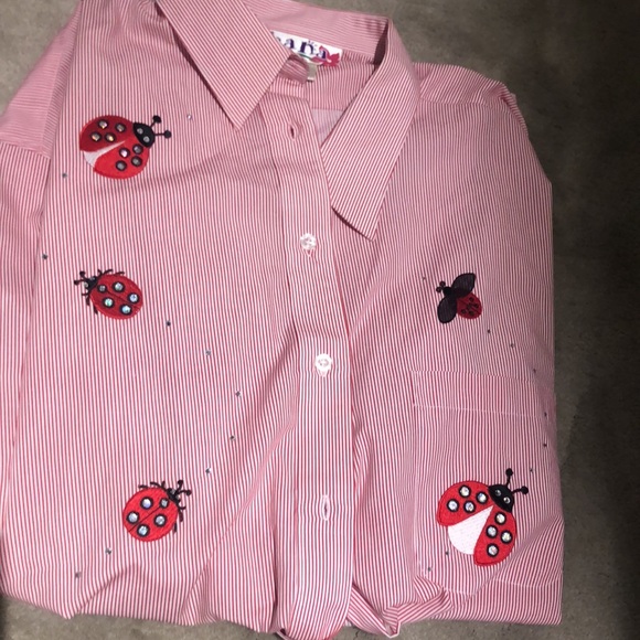 Button down “ladybug shirt” easy care - Picture 2 of 6